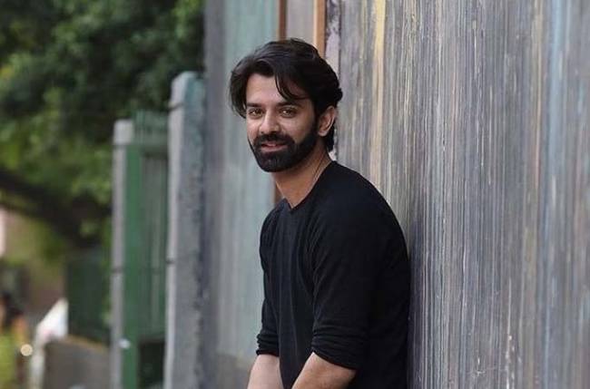 You will be AMAZED to see how Barun Sobti looked like in 2015!