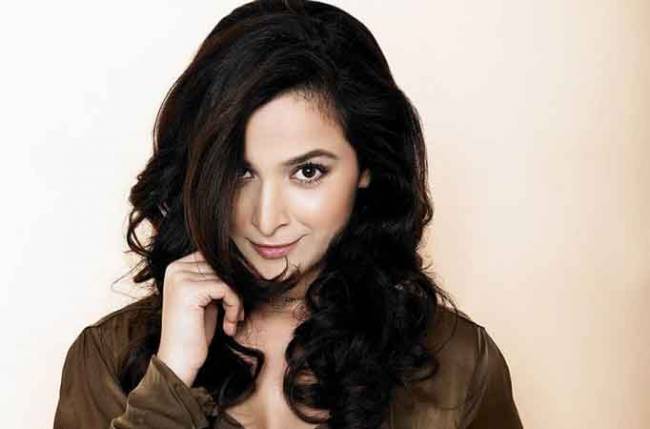 Simone Singh talks about her COMEBACK on television with Colors’ upcoming show, Bahu Begum