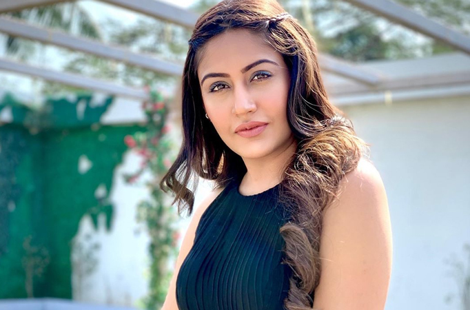 Surbhi Chandna shares some Technical Wisdom from the sets of Sherdil Shergill